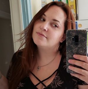 Meet your Posher, Kelsy